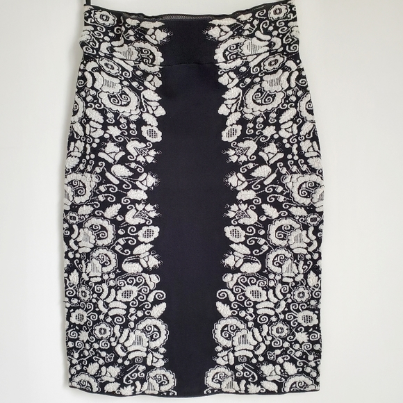 BCBG Bandage Skirt - Picture 3 of 8